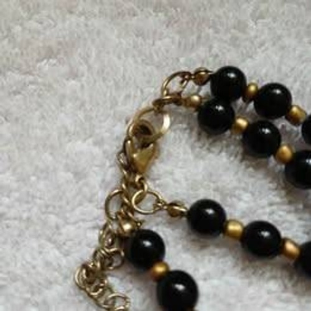 Vintage Necklace Black Gold Double Strand Matte Bead Statement Bib 18-20" - Picture 6 of 6